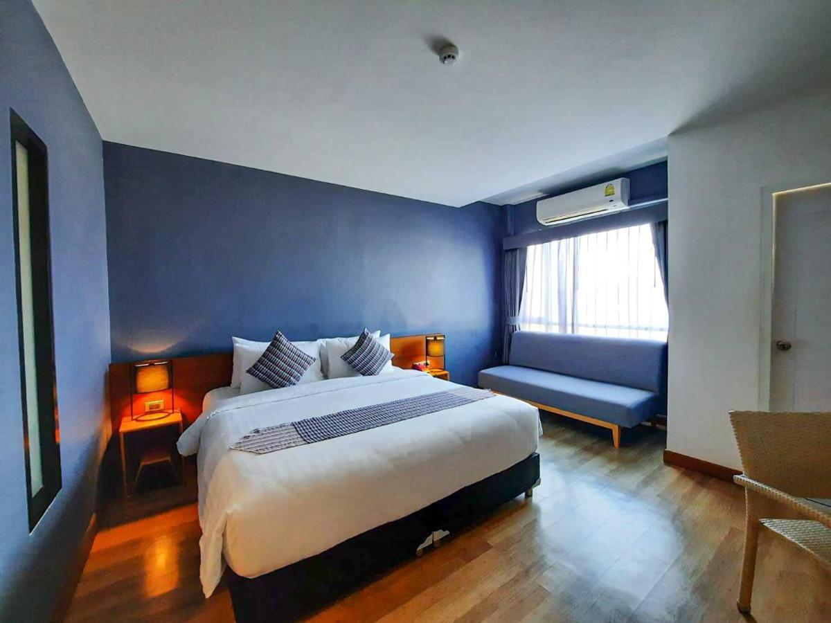 Comet Hotel Surat Thani Zewnętrze zdjęcie